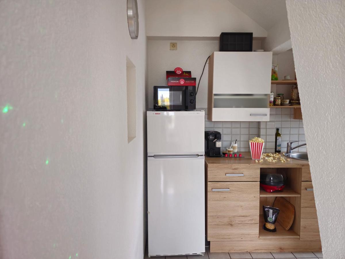 Sauna - Massage -Bodensee-Cinema Feeling- Home Sharing - Parking - Kueche Radolfzell am Bodensee Exteriör bild